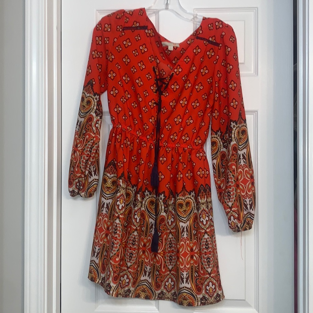 Cute long sleeve dress